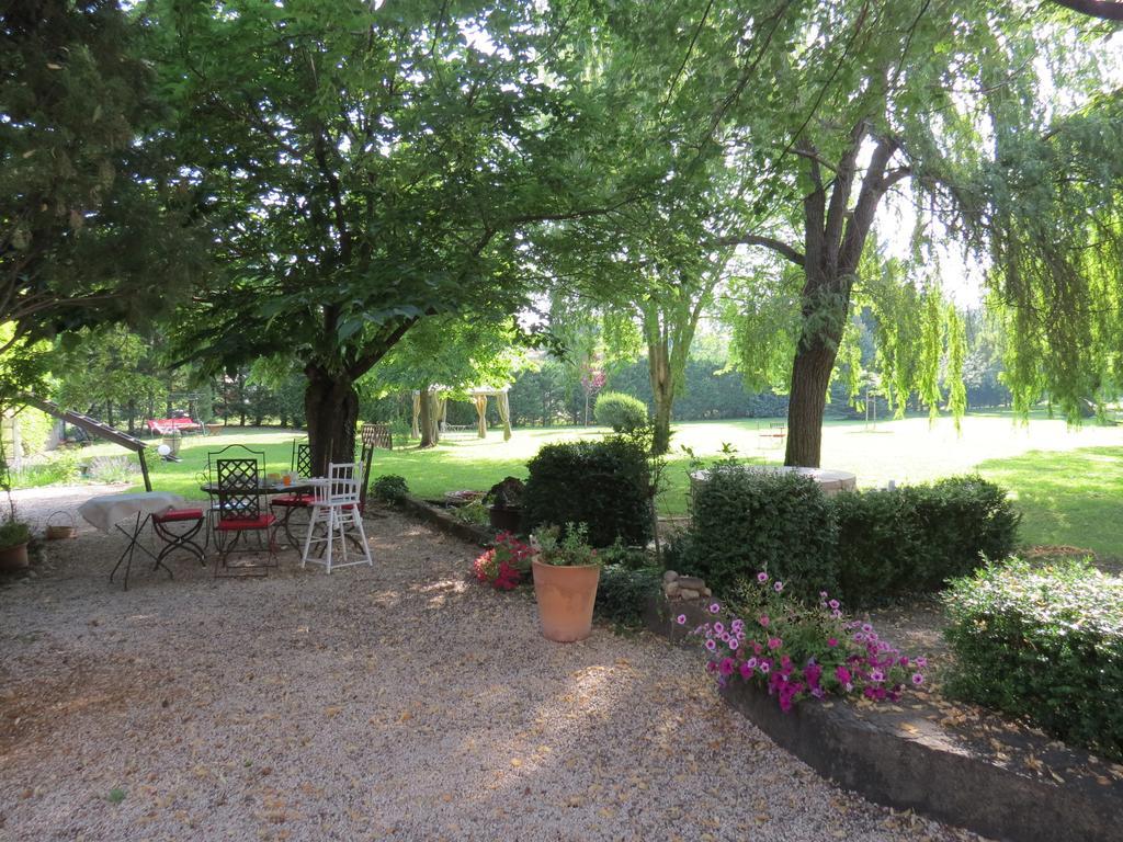 Bed and Breakfast Le Jardin Laragne-Monteglin Exterior foto
