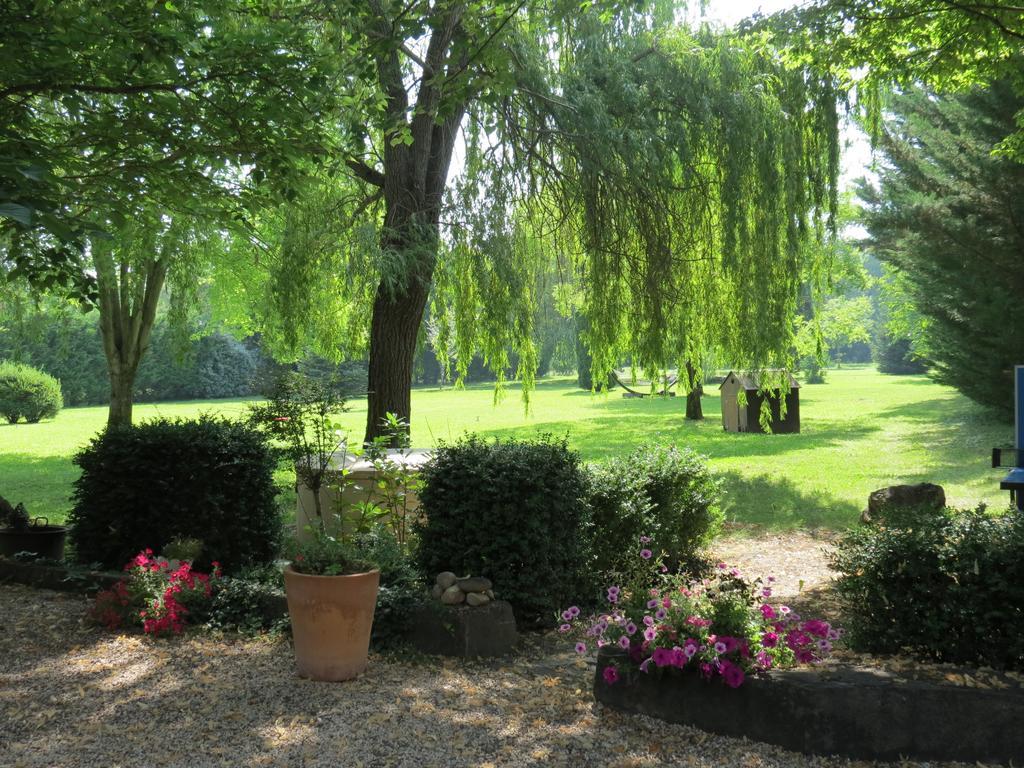 Bed and Breakfast Le Jardin Laragne-Monteglin Exterior foto